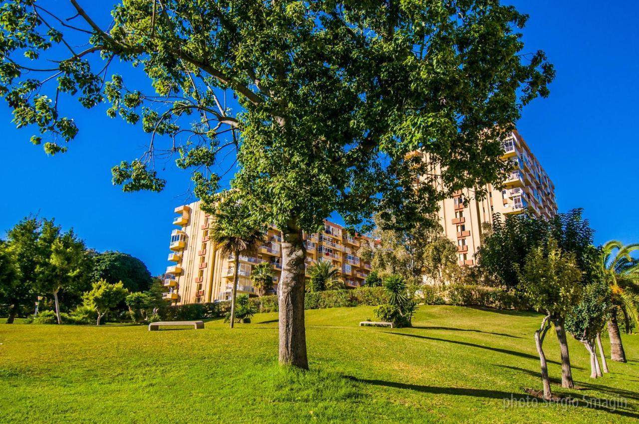 801 Estudio en Minerva Apartamentos. Vista al mar y montaña. Piscina y playa. Excelente wifi. Benalmádena Exterior foto